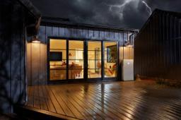 Tesla Powerwall 3 front profile
